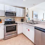 Majestic Beach Towers 2-403