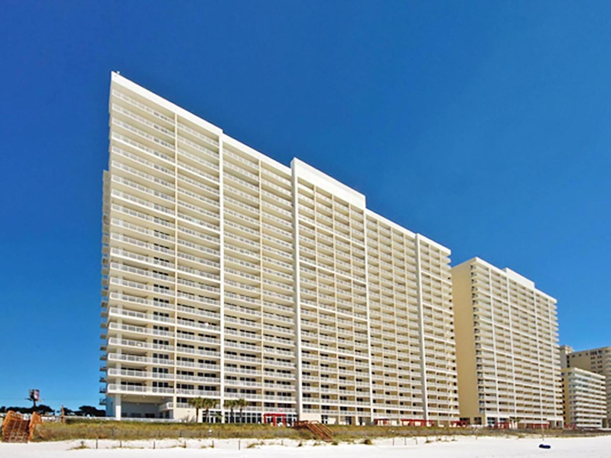 Majestic Towers 2-403